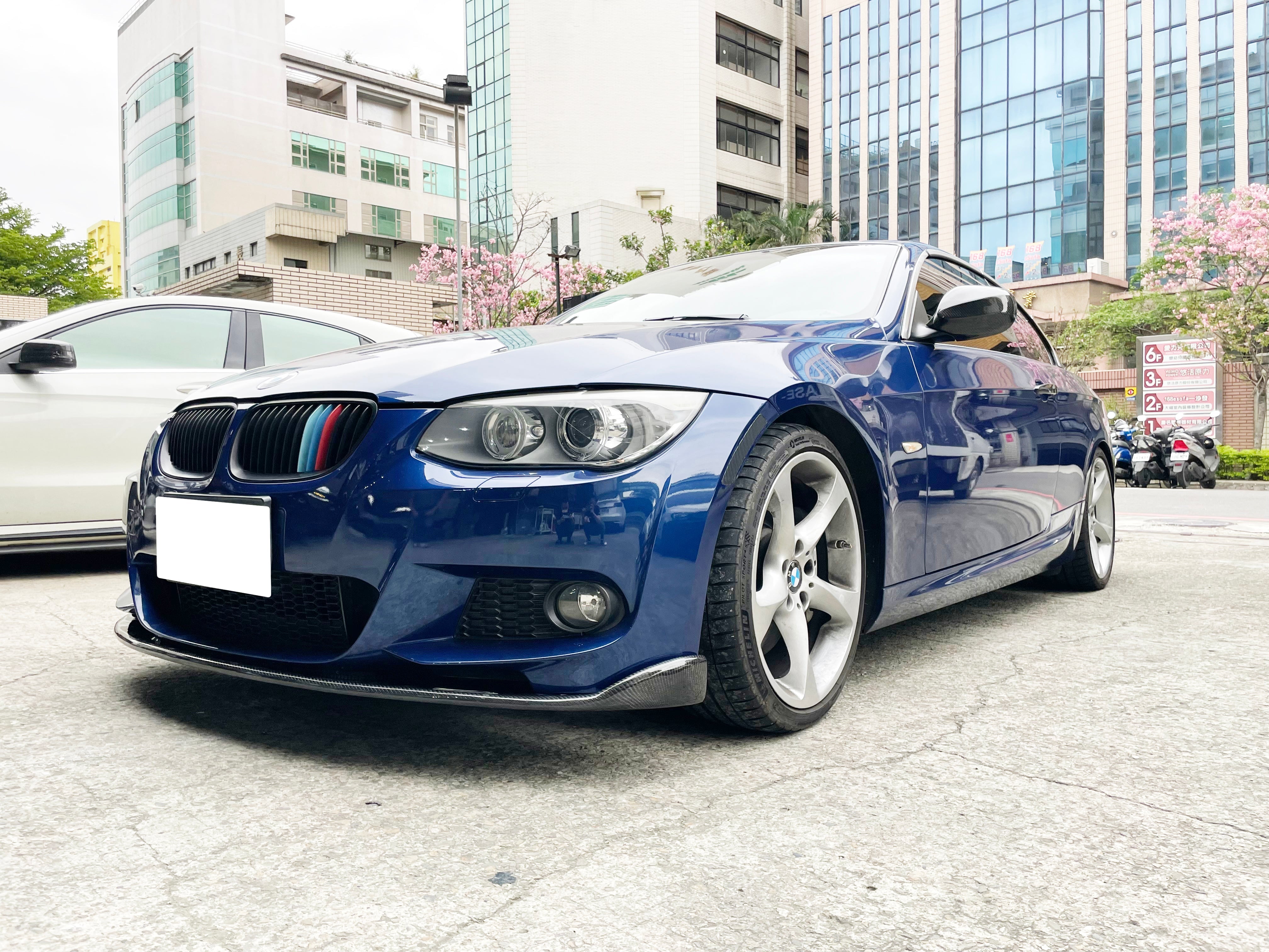 BMW E90 E92 E93 3-Series Carbon Fiber Parts