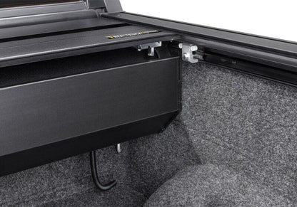 Retrax 2007-2020 Toyota Tundra CrewMax 5.5ft Bed RetraxPRO XR with Deck Rail System