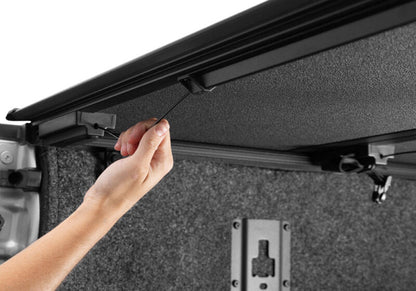 BAK 05-20 Nissan Frontier 5ft Bed BAKFlip MX4 Matte Finish