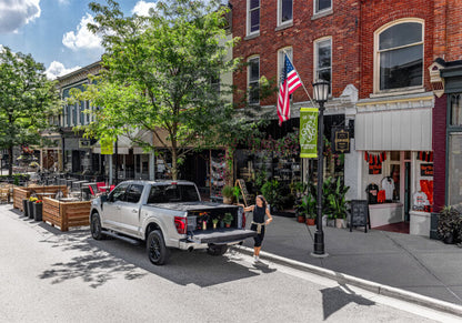 BAK 05-20 Nissan Frontier 5ft Bed BAKFlip MX4 Matte Finish