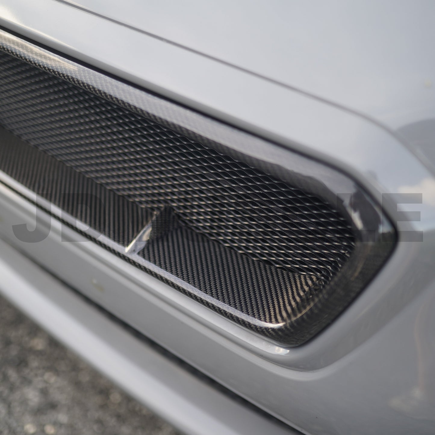 JDMuscle Tanso Carbon Fiber / Gloss Black Grille V4 - 15-17 WRX/STI