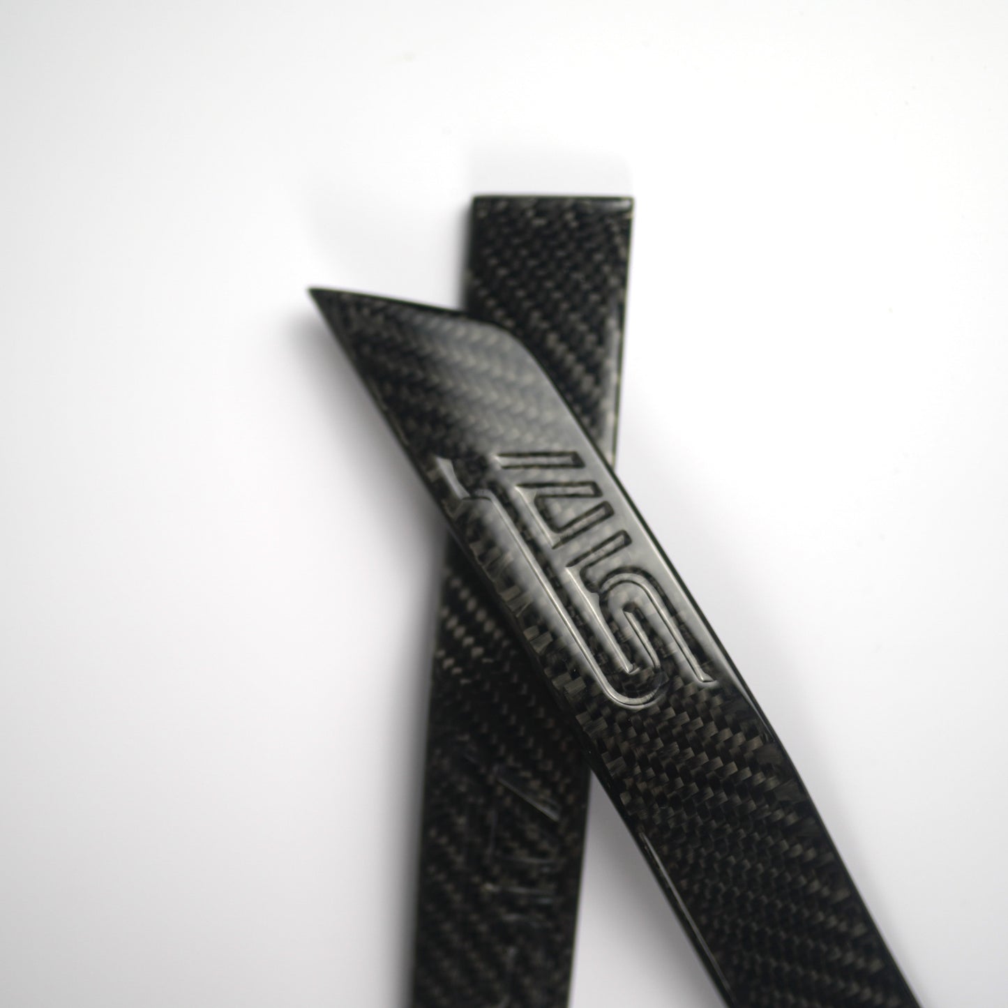 JDMuscle [15-21 WRX/STI] Carbon Fiber Fender Emblem w/ STI etching | JDM-WRX15-FEDEM#CF