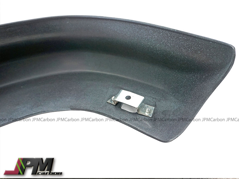 OE Style Rear Aprons For 1995-1998 Nissan GTR (R33)