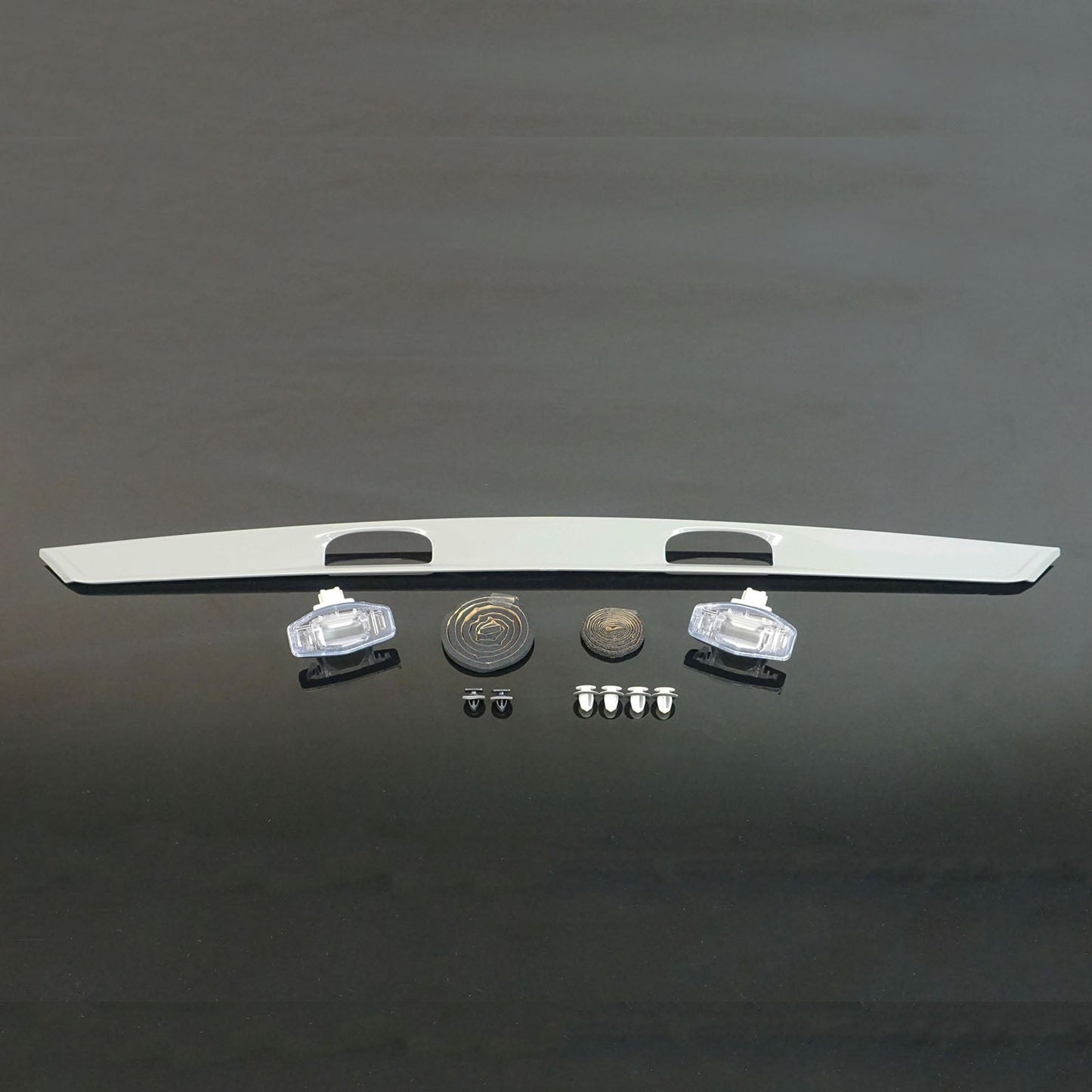 Trunk Garnish and License Plate Lights For 2006-2011 Acura CSX (4Dr Sedan Canadian Model)
