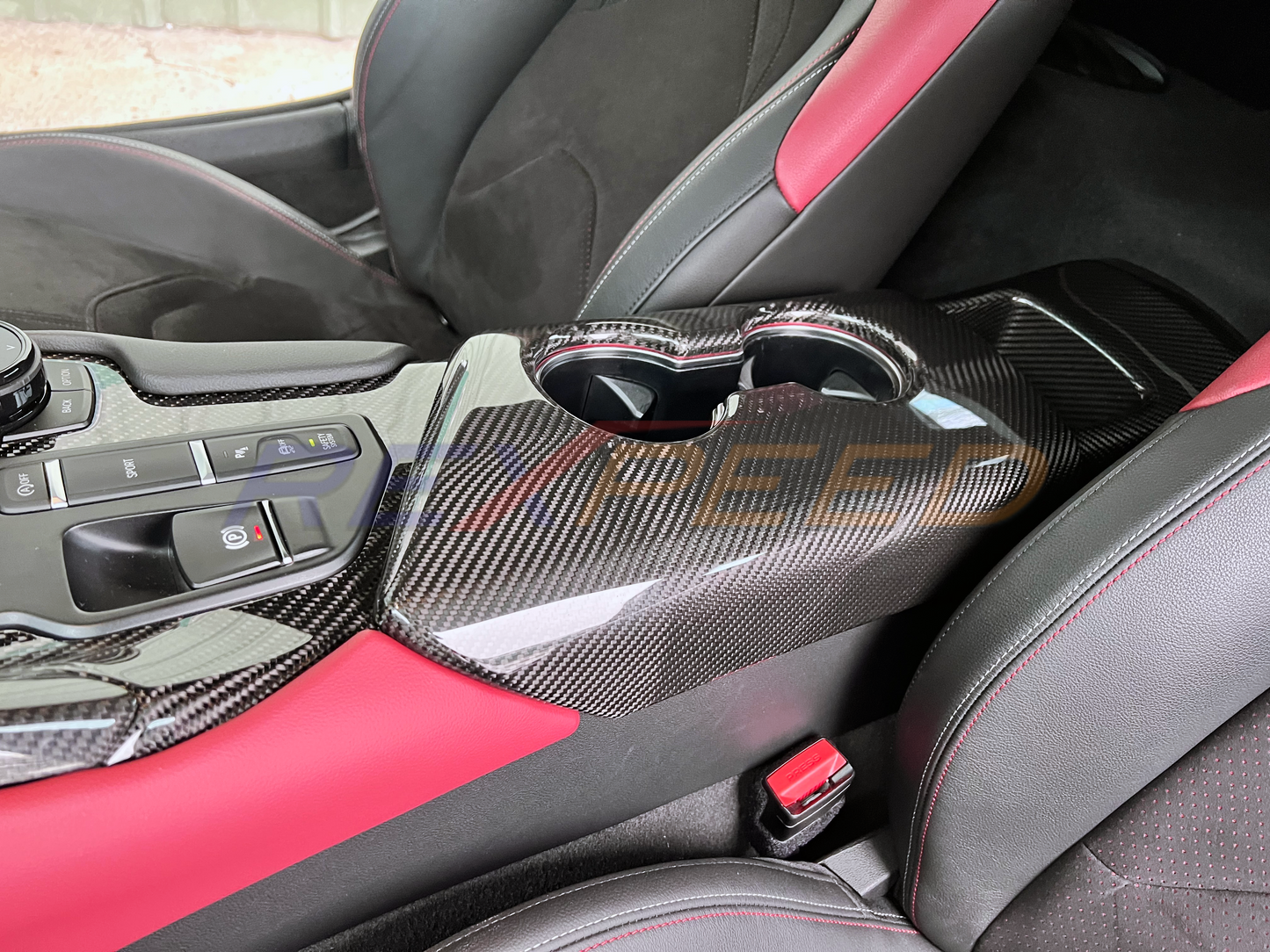 Rexpeed - Supra GR 2020+ Dry Carbon Armrest Cover