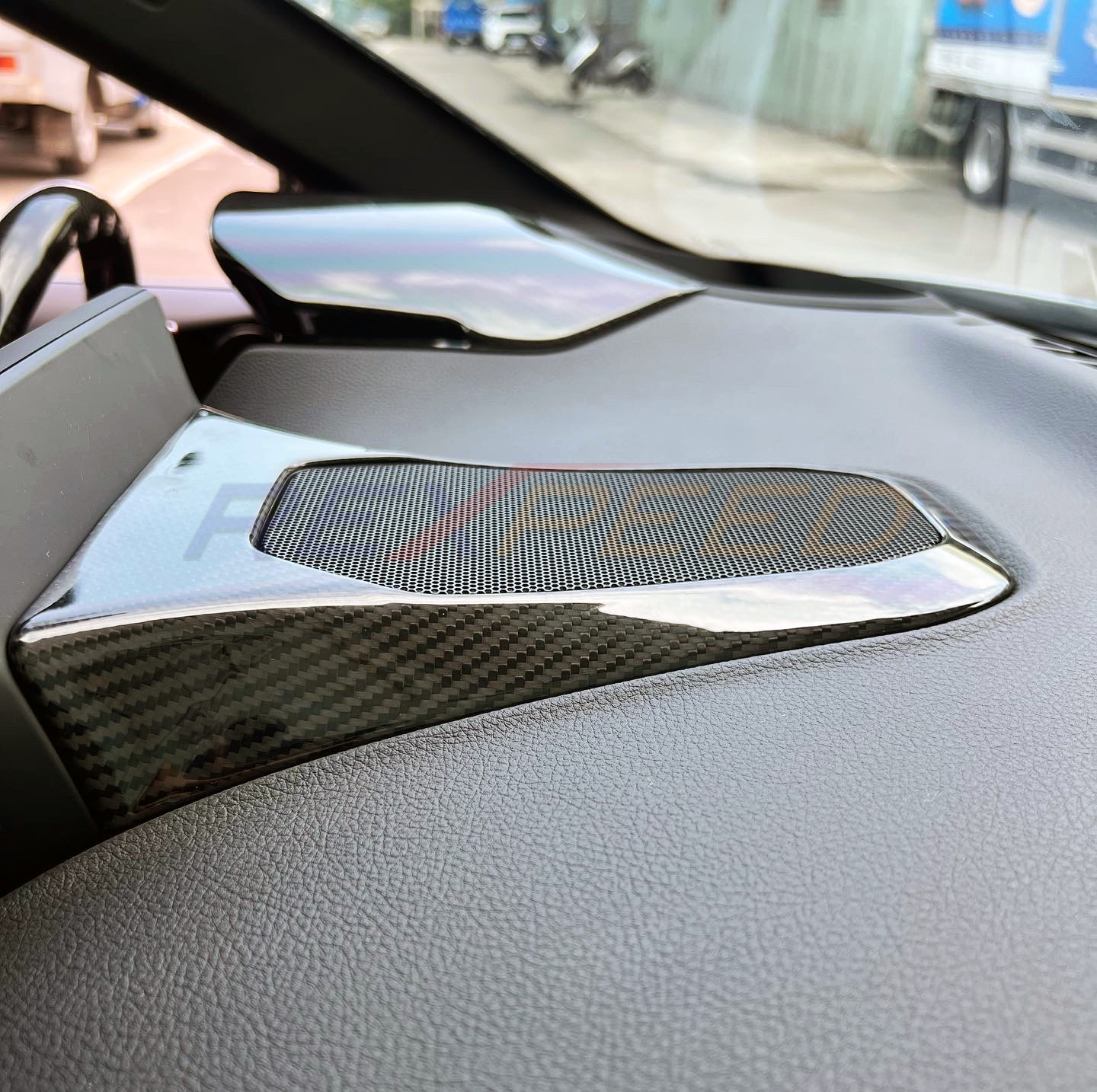 Rexpeed - Supra GR 2020+ Dry Carbon Center Speaker Cover