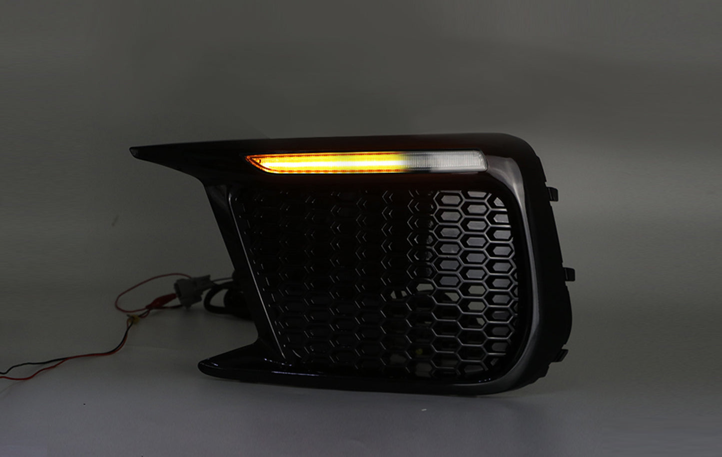 JDMuscle [18-21 WRX/STI] JDM Style Sequential Turn+Drl Bezel w/o Fog Light