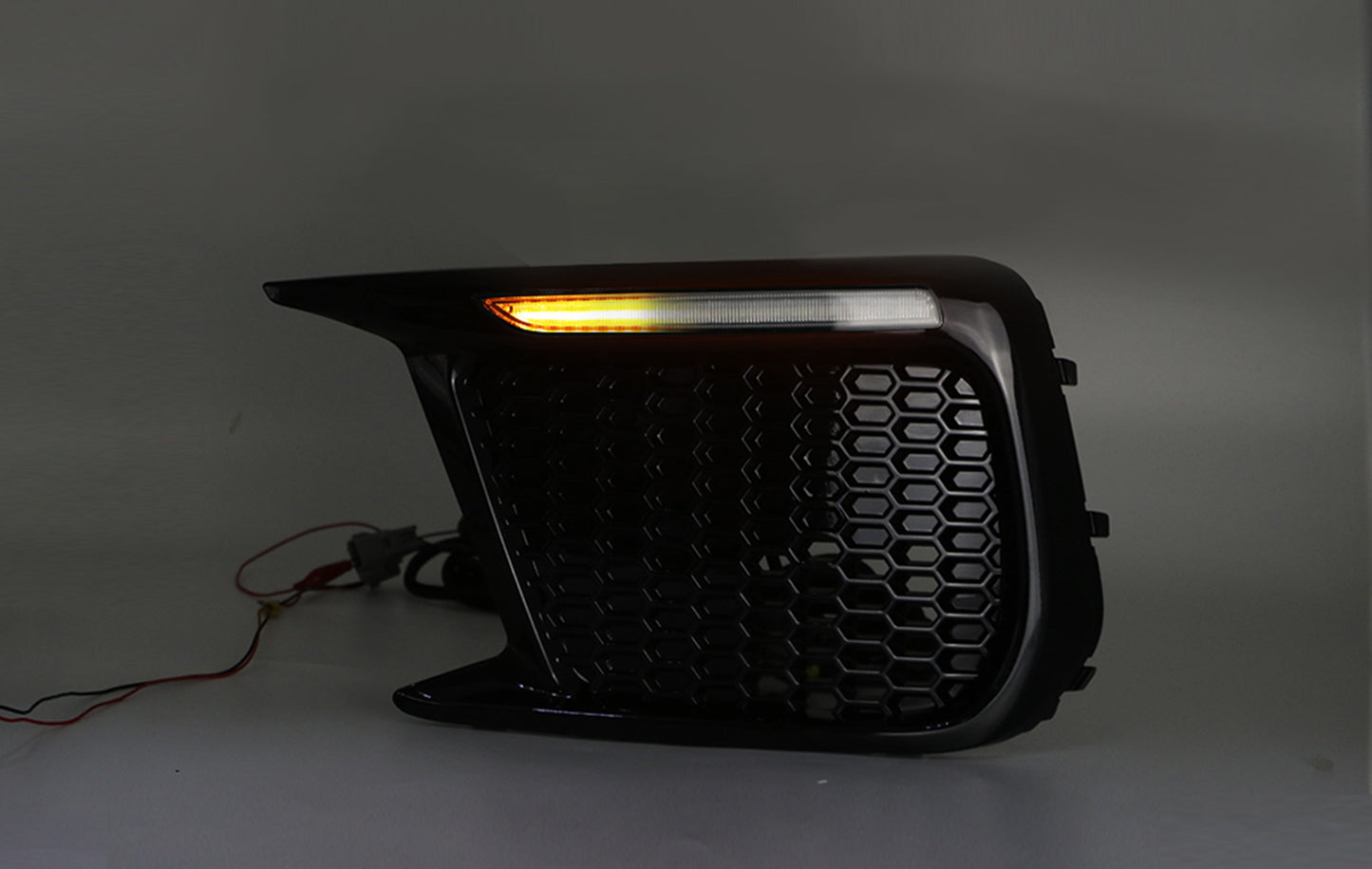 JDMuscle [18-21 WRX/STI] JDM Style Sequential Turn+Drl Bezel w/o Fog Light