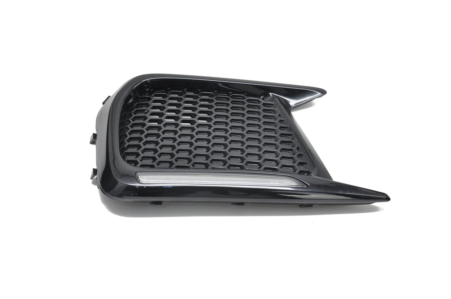 JDMuscle [18-21 WRX/STI] JDM Style Sequential Turn+Drl Bezel w/o Fog Light