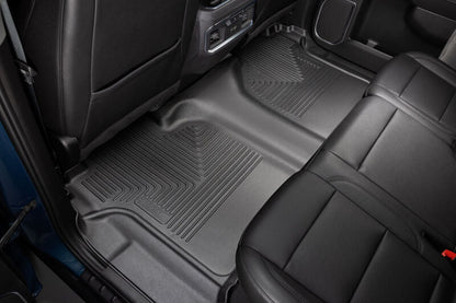 Husky Liners 19-23 Chevrolet Silverado 1500 Crew Cab WeatherBeater Blk Front & 2nd Seat Floor Liners