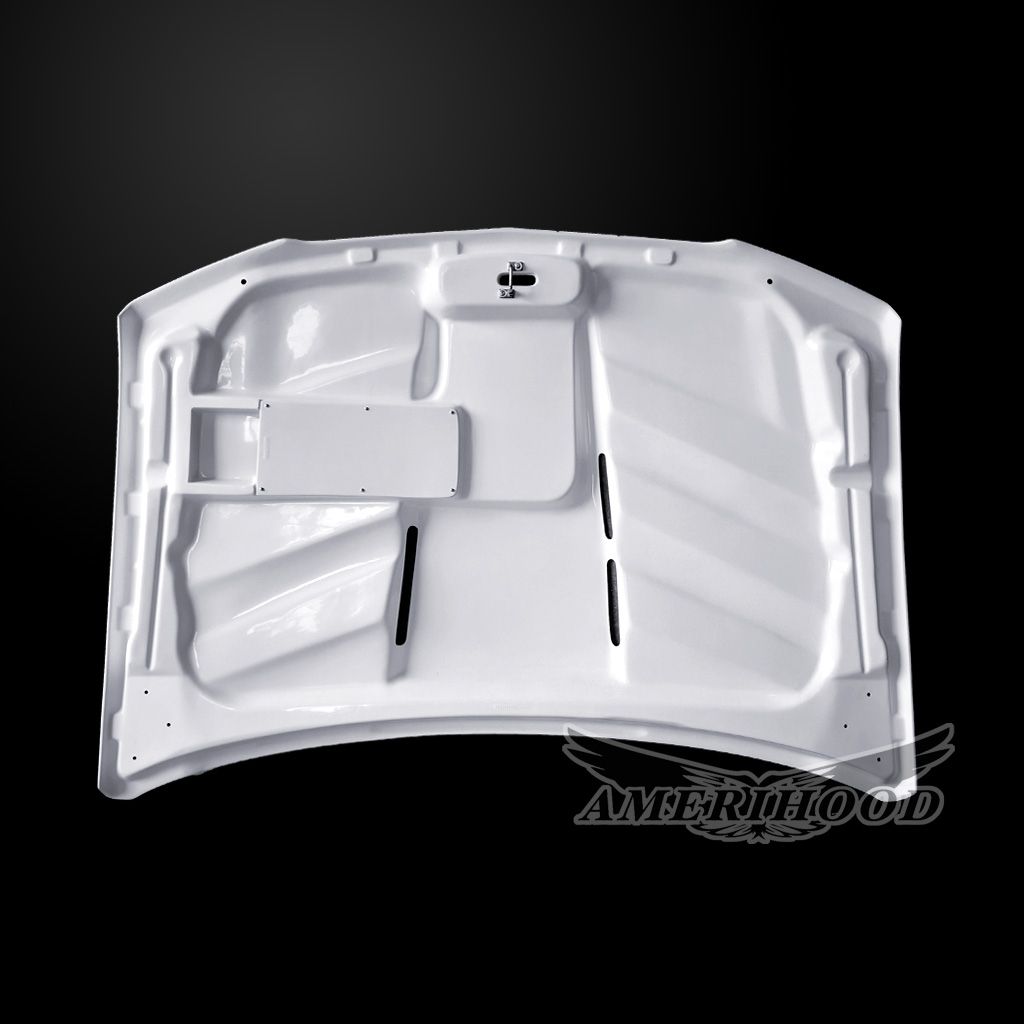 AmeriHood - Chevrolet Avalanche 2003-2006 WBH VIP Style Functional Heat Extractor Ram Air Hood