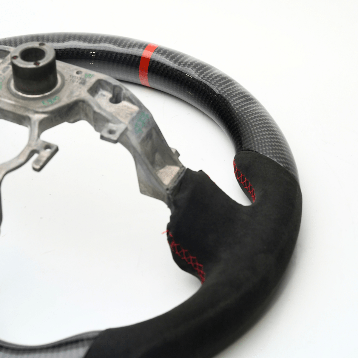 JDMuscle [08-13 G37/G35] Carbon-Lite Series Steering Wheel