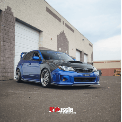 JDMuscle [08-14 WRX/STI] Tanso Carbon Fiber CS Style Side Skirt